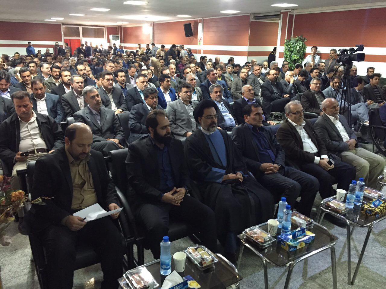 مدیرعامل شرکت آبفا اهواز تودیع می گردد: براتی رفت، فردوس کریمی آمد مدیرعامل شرکت آبفا اهواز تودیع می گردد: براتی رفت، فردوس کریمی آمد