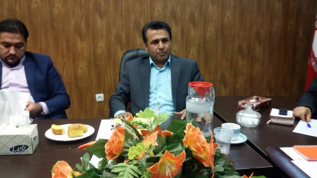 احمد زمانپور با کسب ۴ رای به عنوان رئیس شورای شهر مسجدسلیمان انتخاب شد احمد زمانپور با کسب ۴ رای به عنوان رئیس شورای شهر مسجدسلیمان انتخاب شد