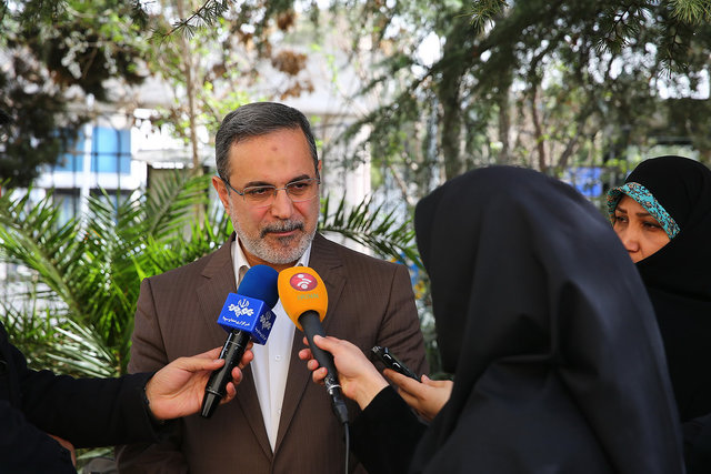 تکلیف «تعطیلات زمستانی» فعلا روشن نیست /رایزنی برای ذخیره سهمیه استخدام معلولان