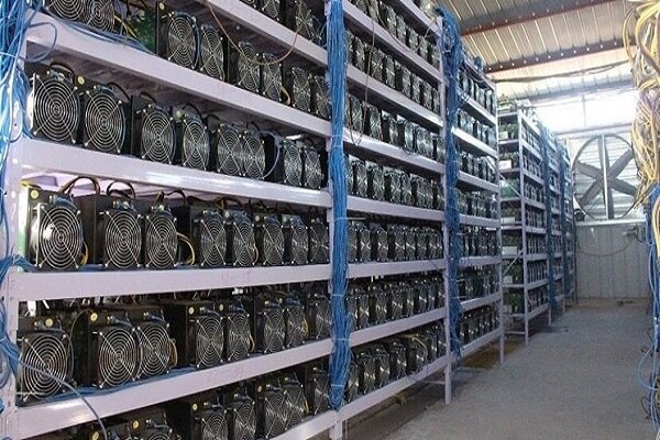 سخنگوی صنعت برق : نرخ تعرفه برق مراکز استخراج رمزارز مشخص شد/هرکیلووات؛ ۹۶۵ تومان